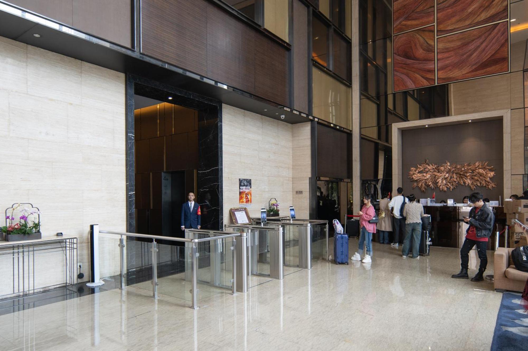 Snug Gaokong Jiangjing Hotel Kanton Zewnętrze zdjęcie